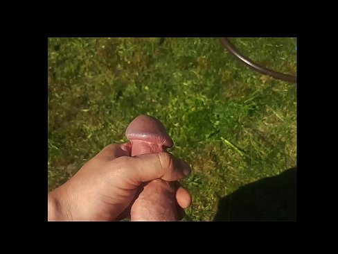 ❤️ Hot hottie fisting her pink pussy and cumming with a squirt in the summer garden ️ Fucking video at en-gb.analytik24.ru ️